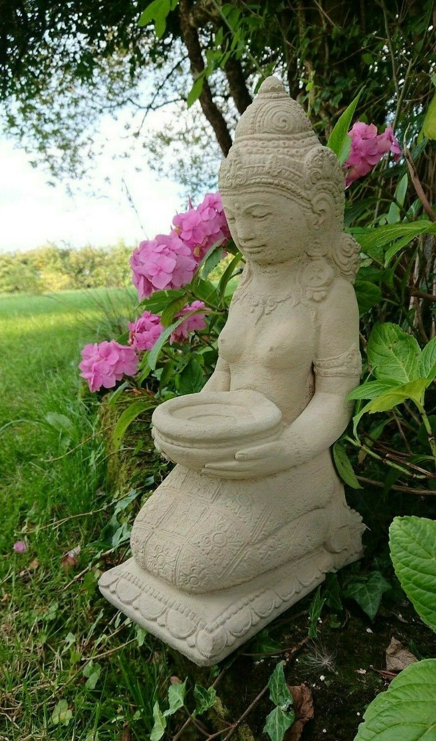Praying Geisha Stone Ornament for Garden Decor