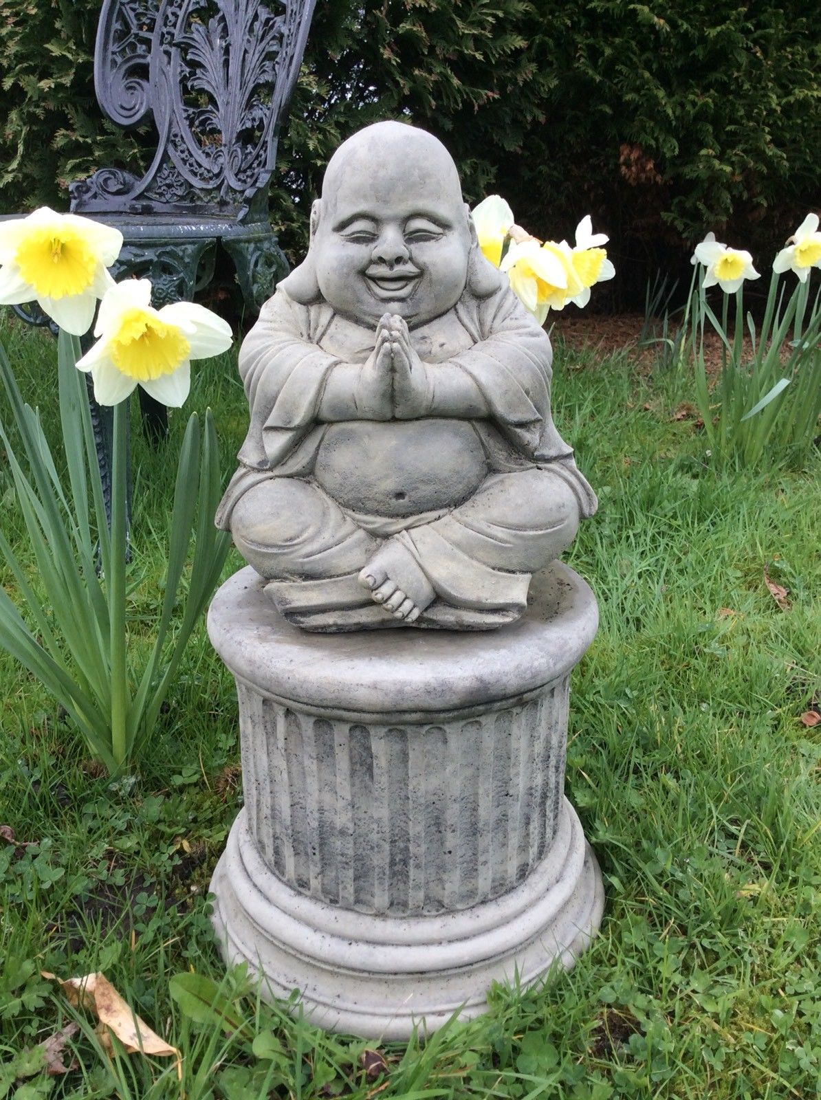 Stone Praying Buddha Plinth Statue