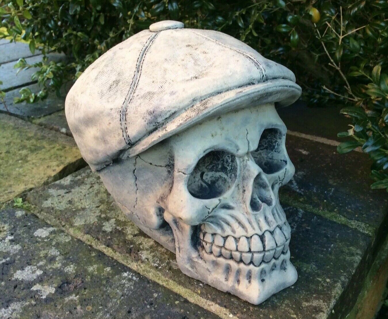 Stone Peaky Blinders Skull Ornament