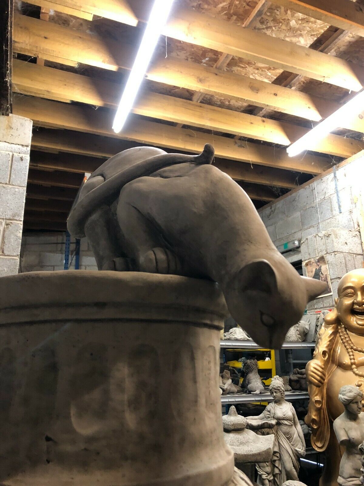 Stone Pouncing Cat Ornament