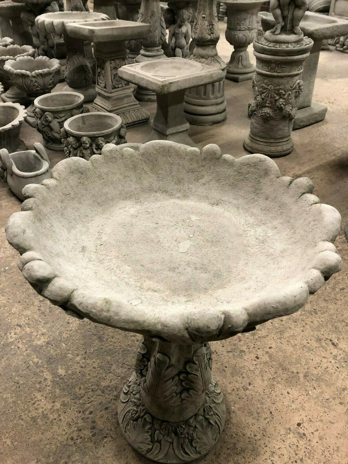 Elegant Leafy Design Bird Bath for Gardens