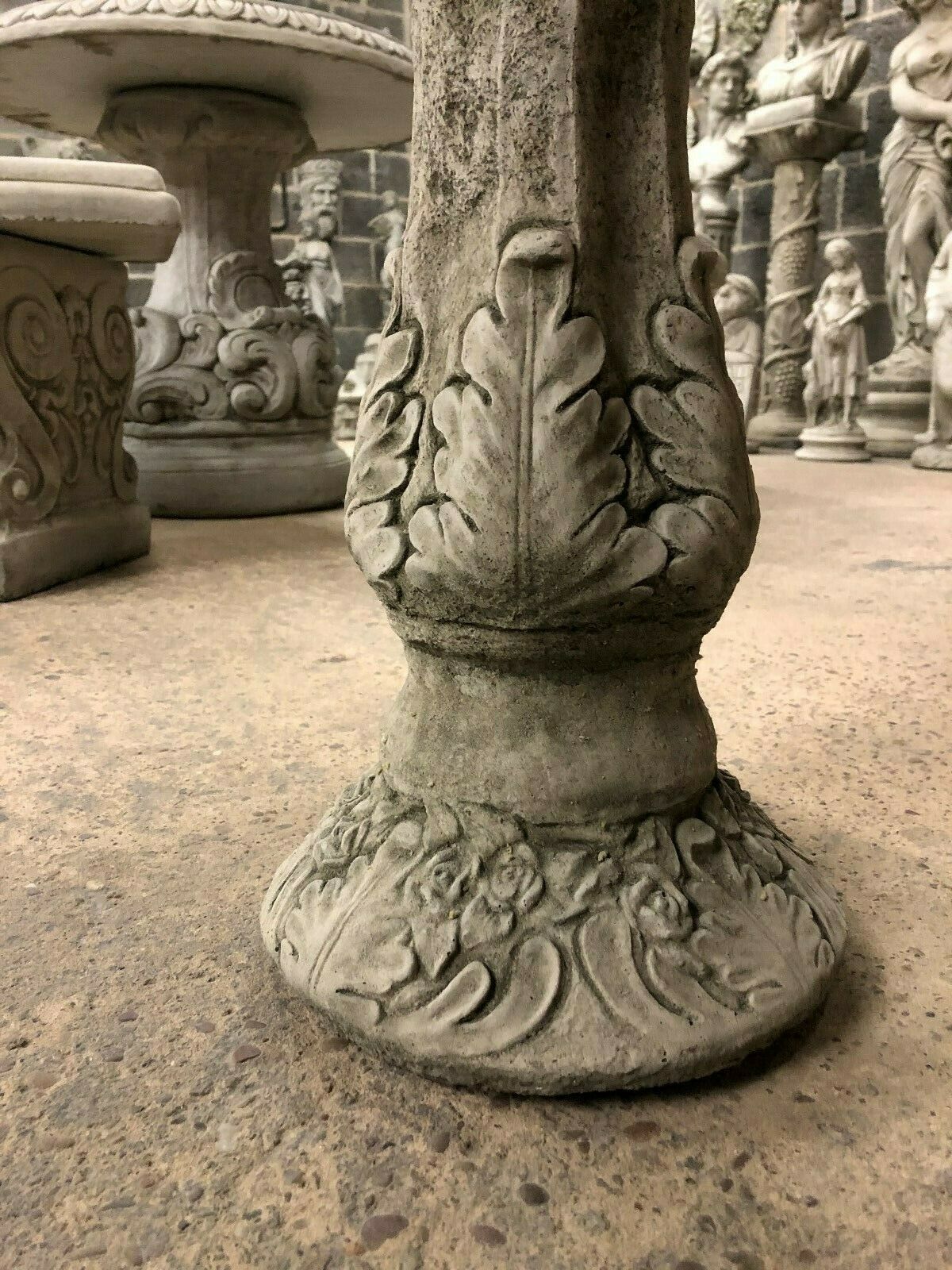Elegant Leafy Design Bird Bath for Gardens