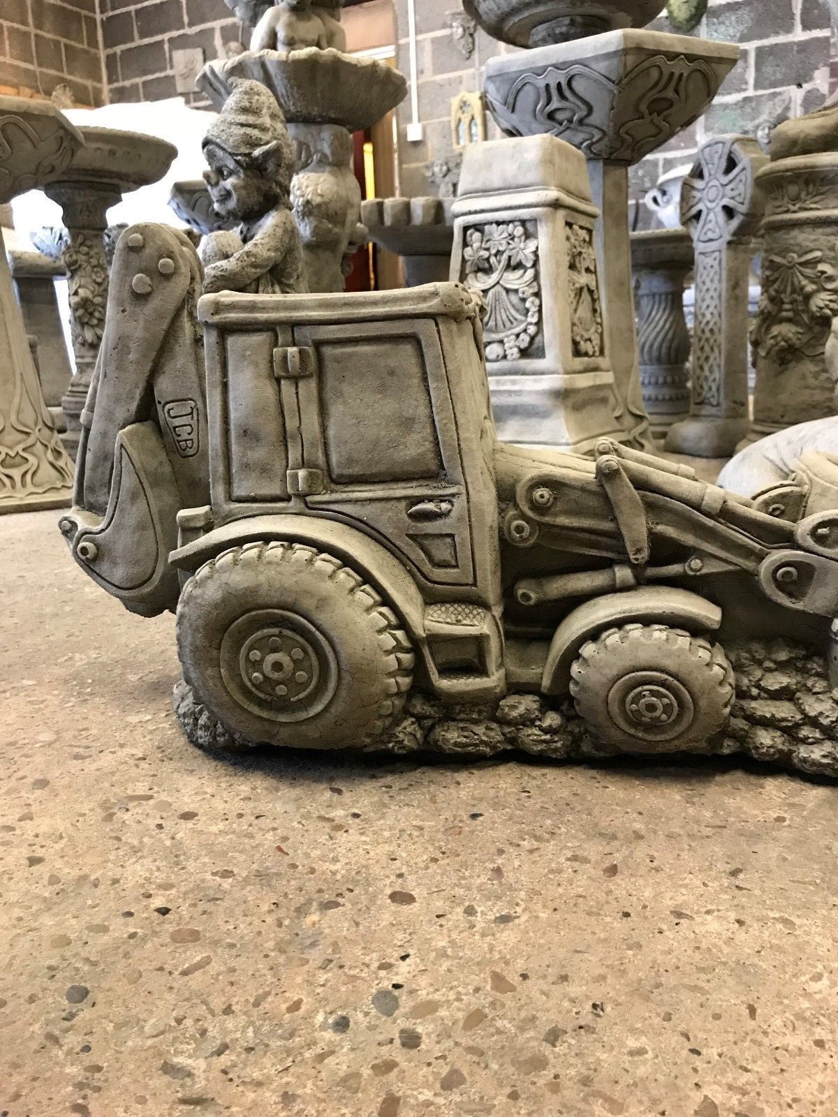 Stone JCB Shovel Digger Planter