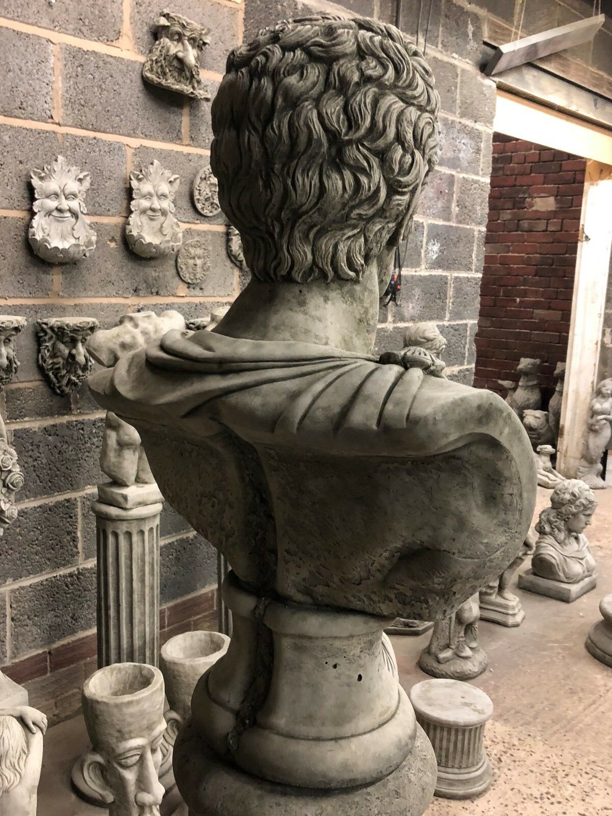 Marc Anthony Garden Bust Ornament
