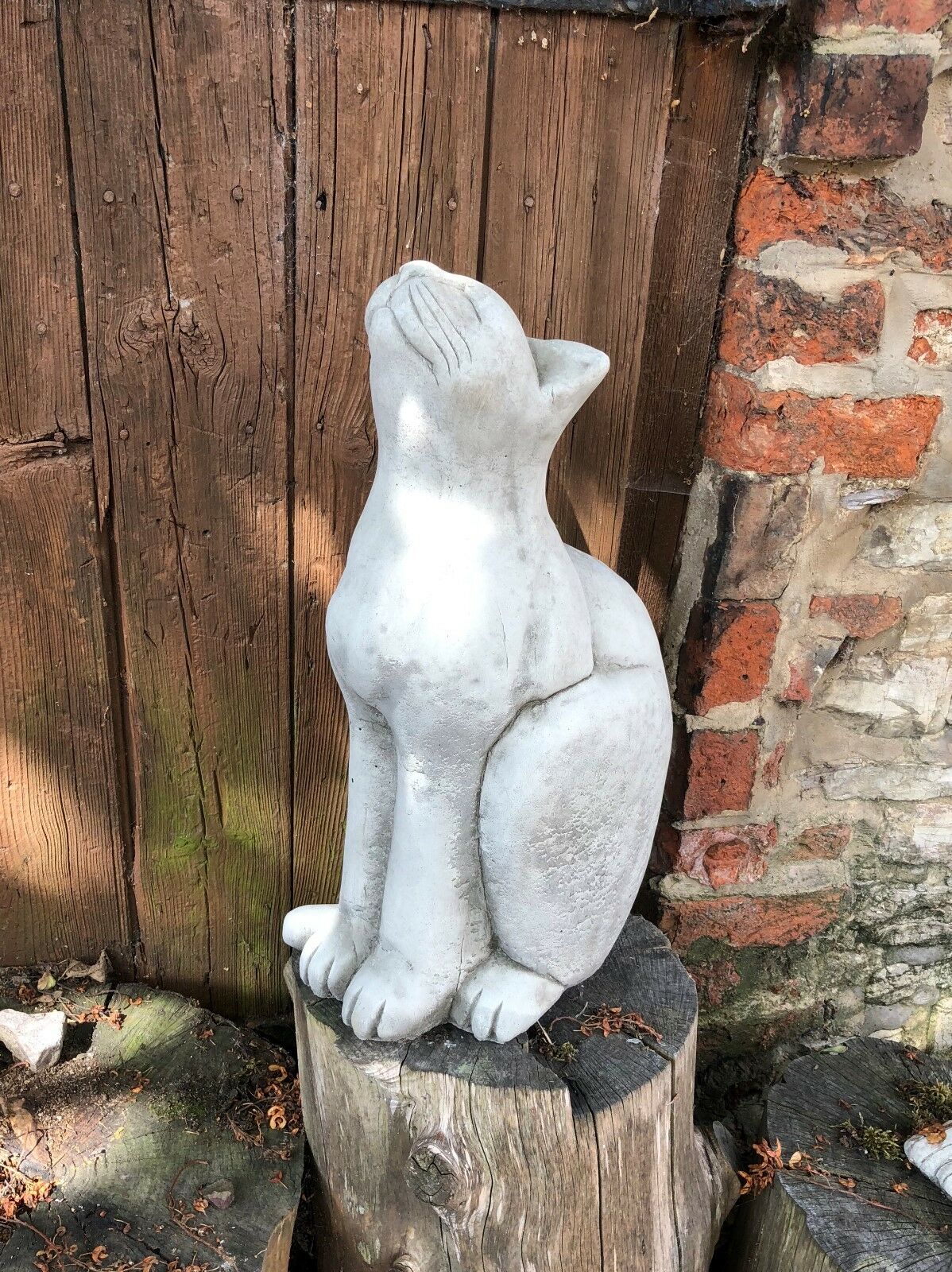 Stone Gazing Cat Ornament