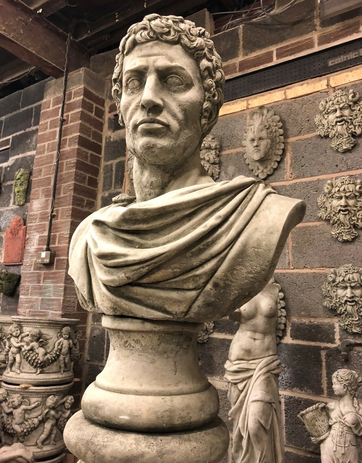 Marc Anthony Garden Bust Ornament