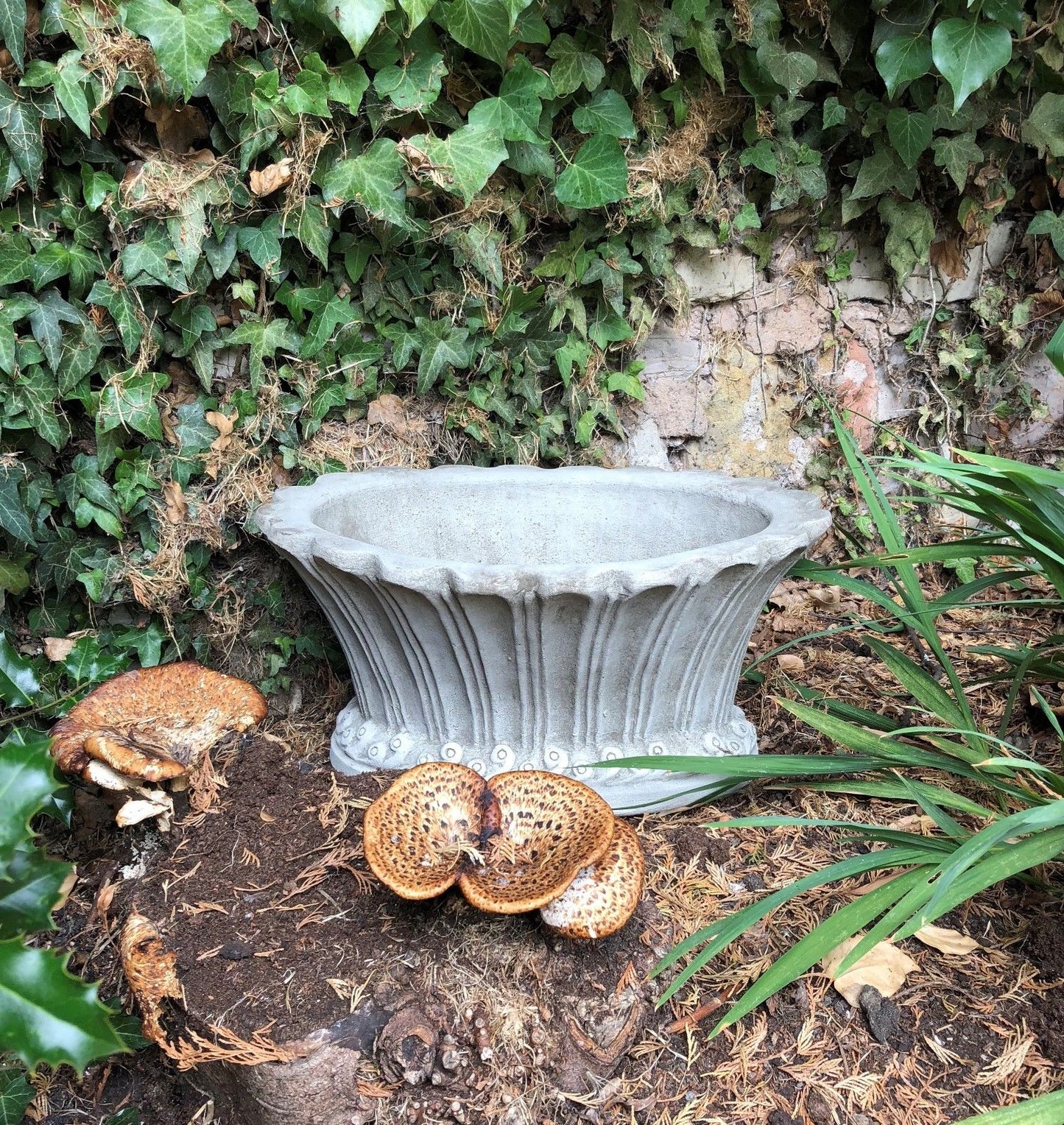 Stone Fluted Design Planter
