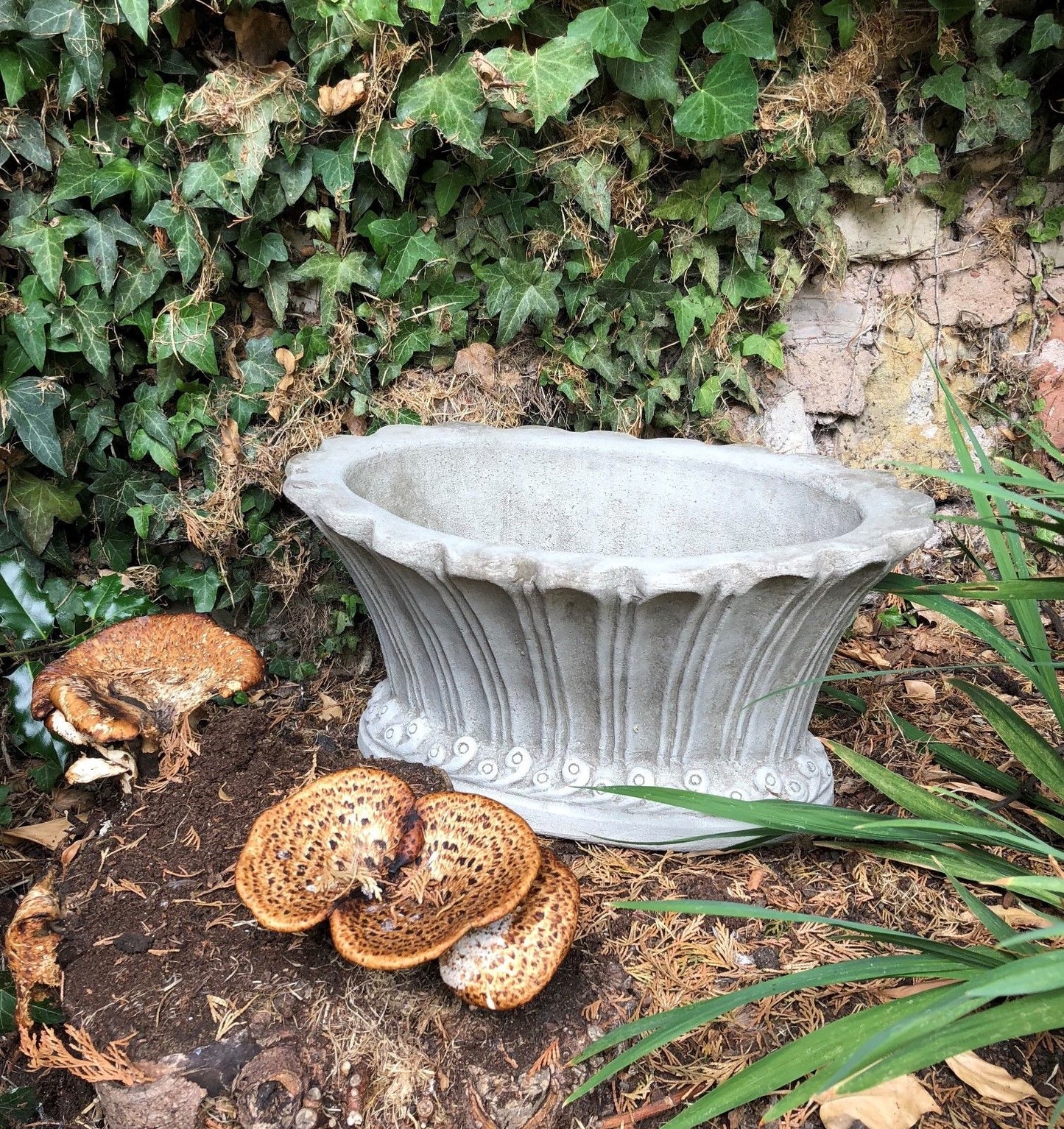 Stone Fluted Design Planter
