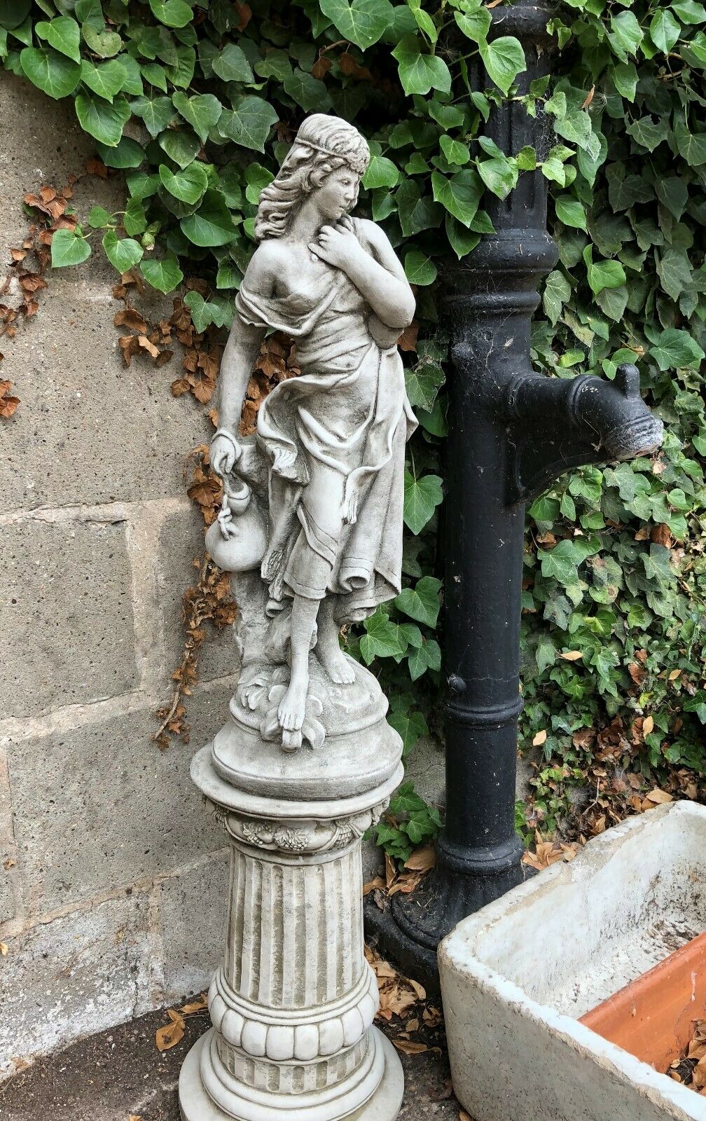 Stone Jug Lady Plinth Statue