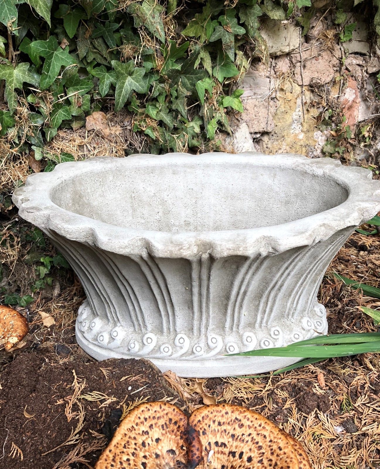 Stone Fluted Design Planter