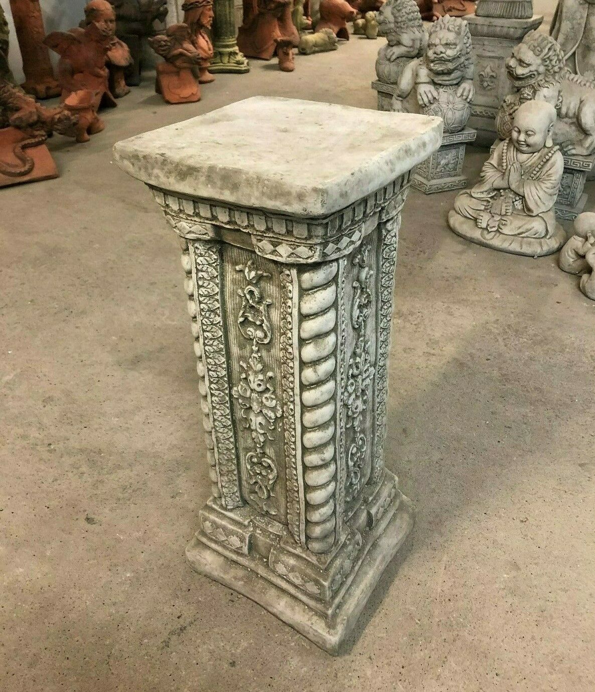 Tall Garden Column for Ornamental Display