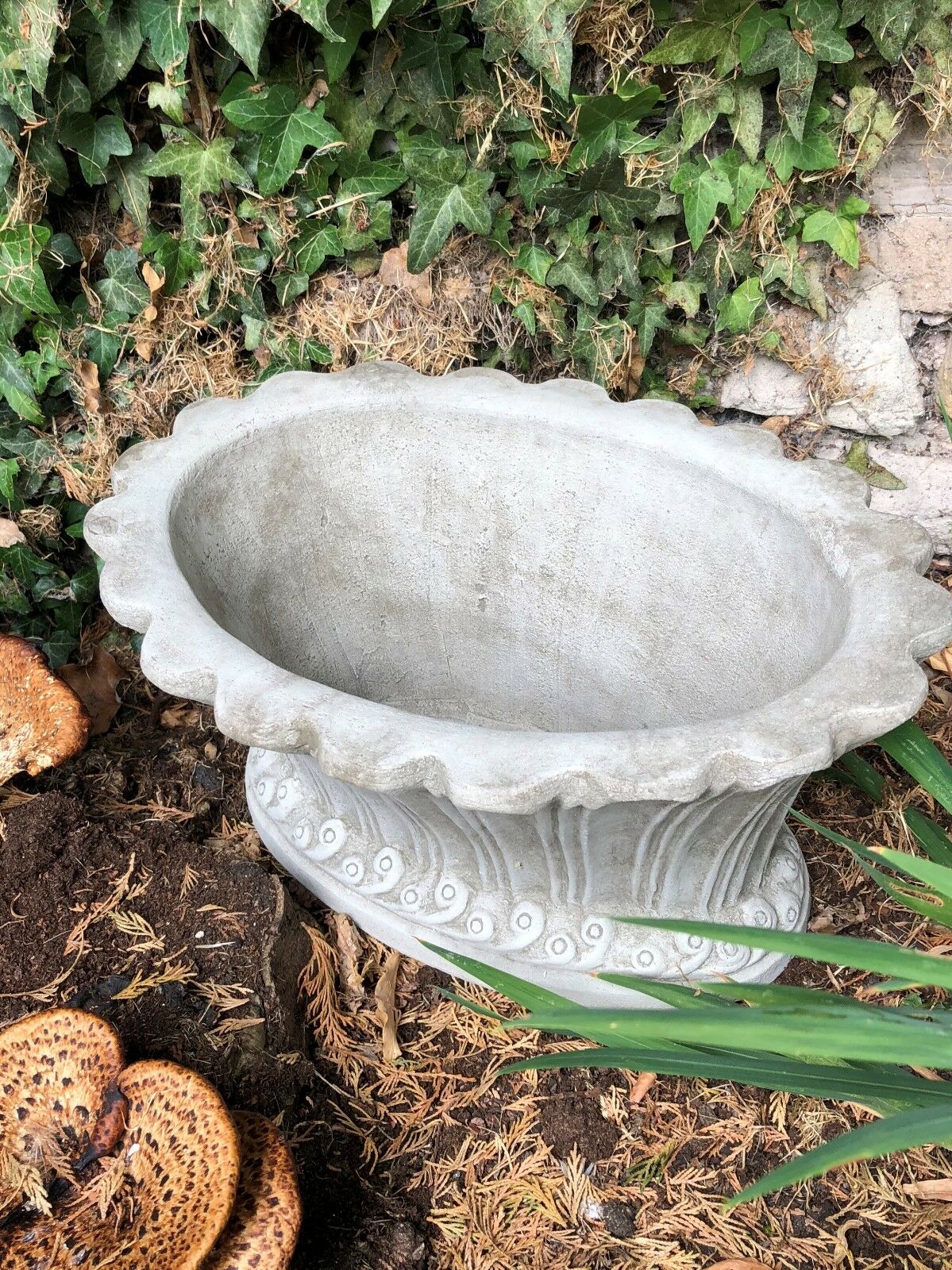 Stone Fluted Design Planter
