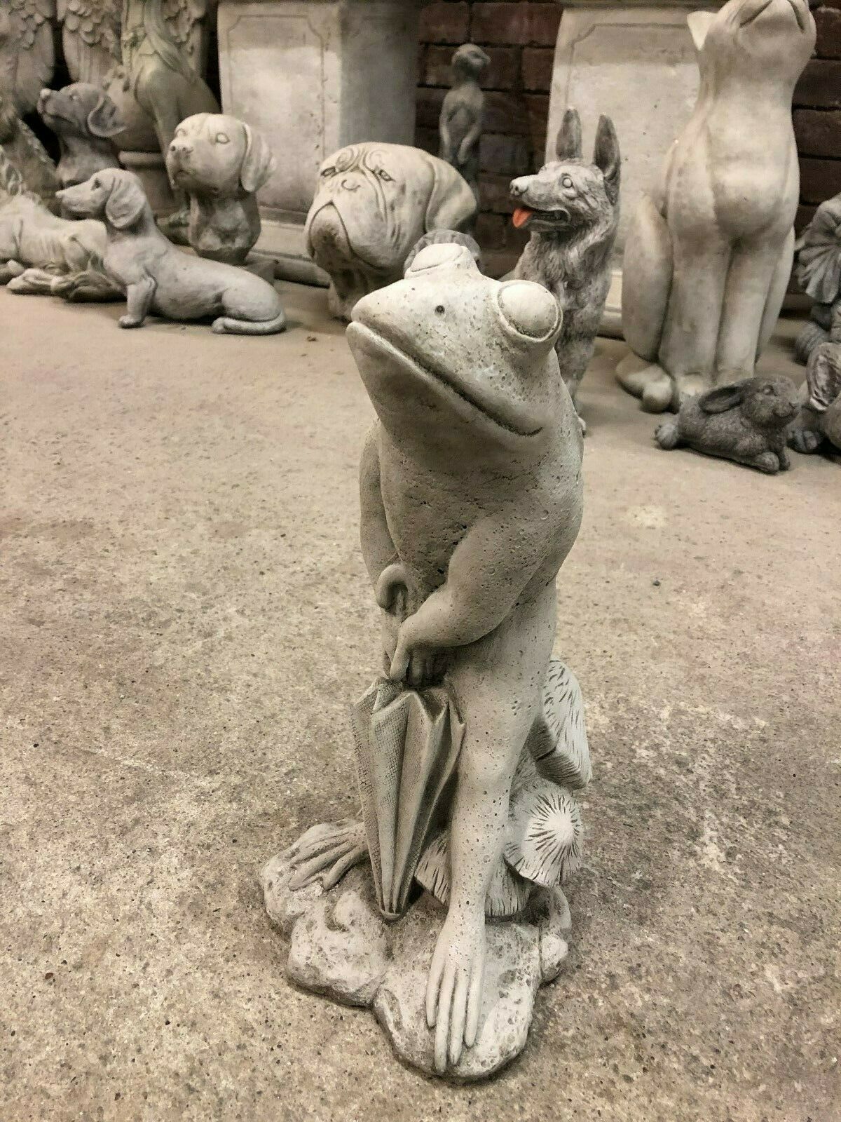 Stone Frog & Umbrella Ornament