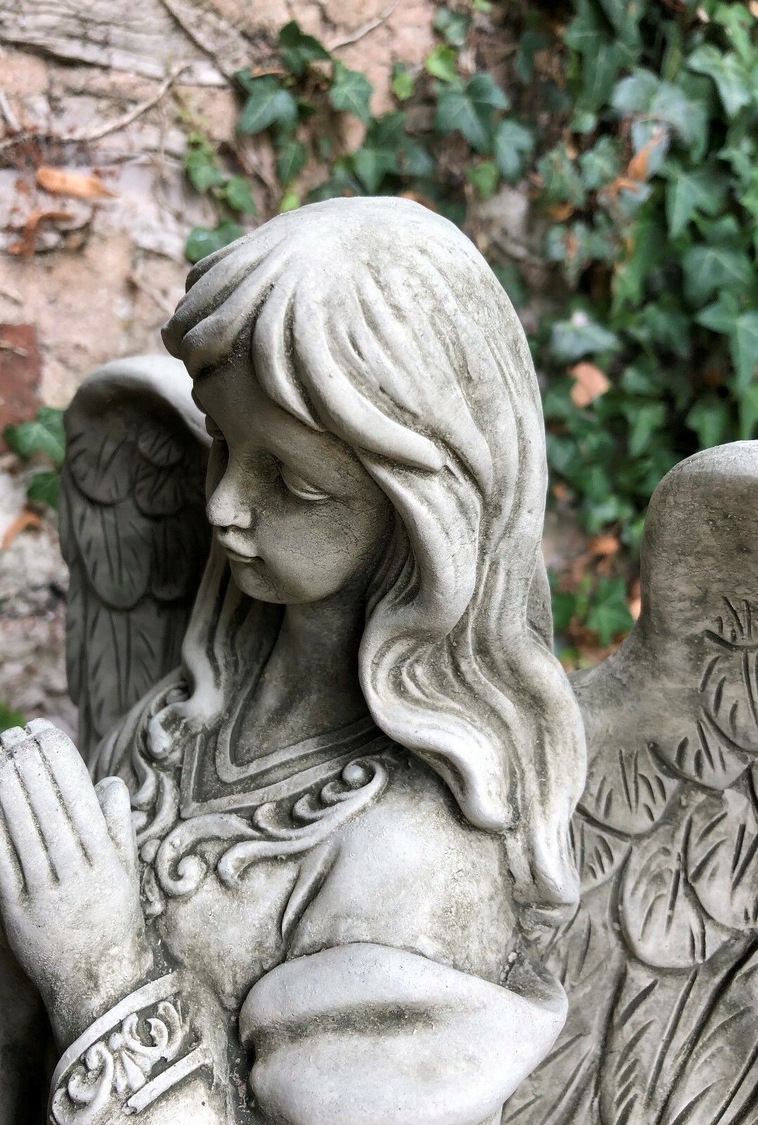 Stone Kneeling Praying Angel Ornament