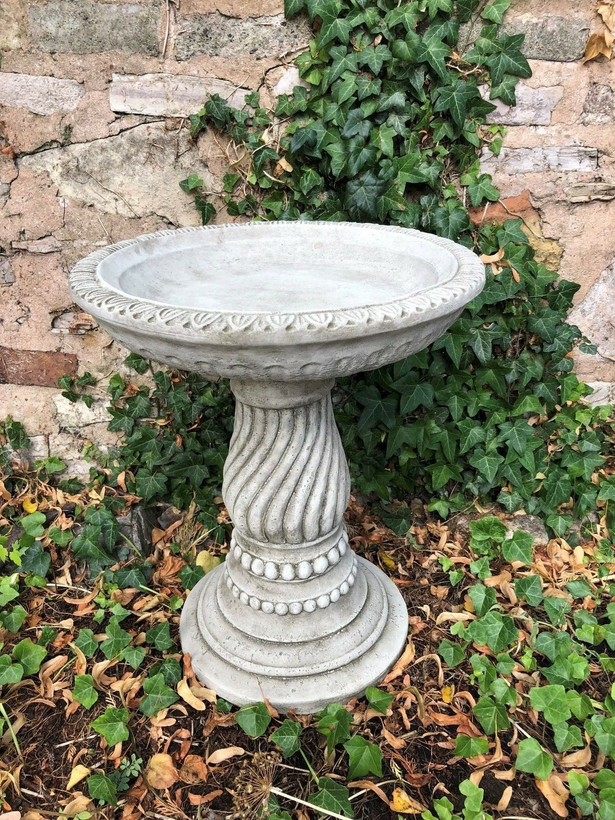 Stone Garden Bird Bath with Twist Base Design