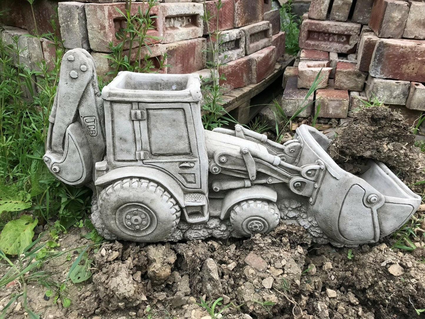 Stone JCB Shovel Digger Planter