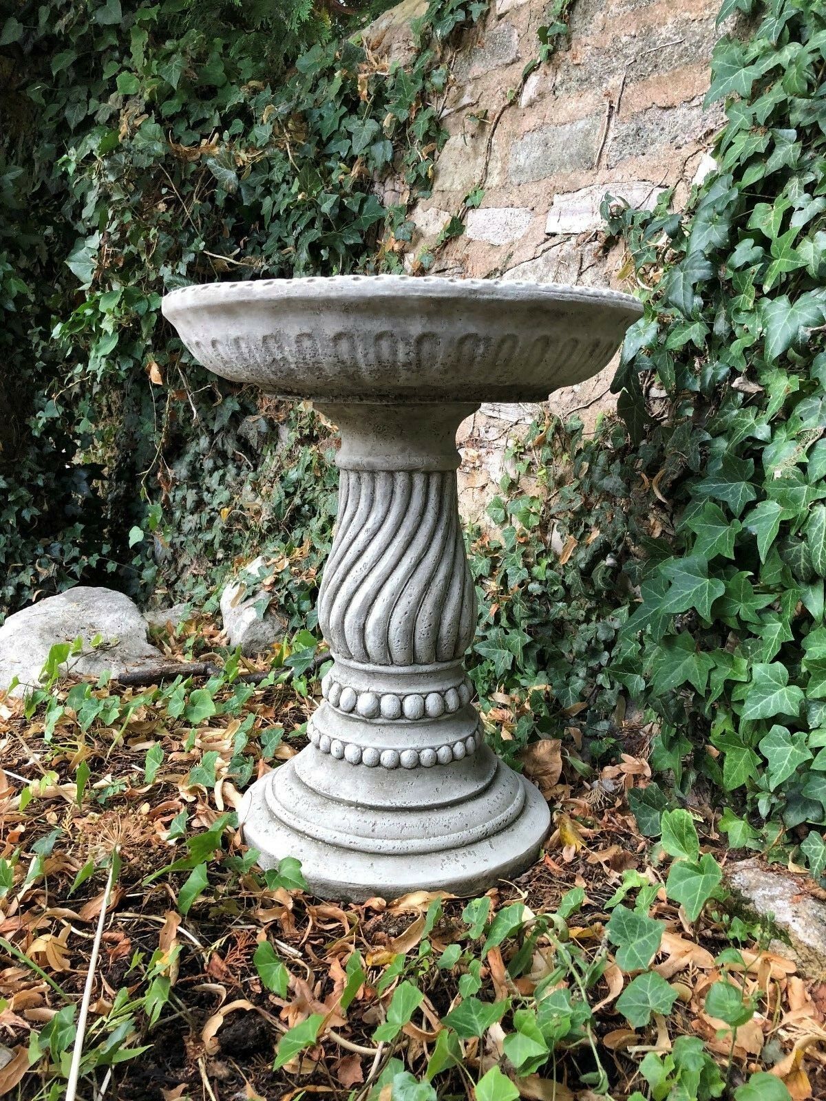 Stone Garden Bird Bath with Twist Base Design