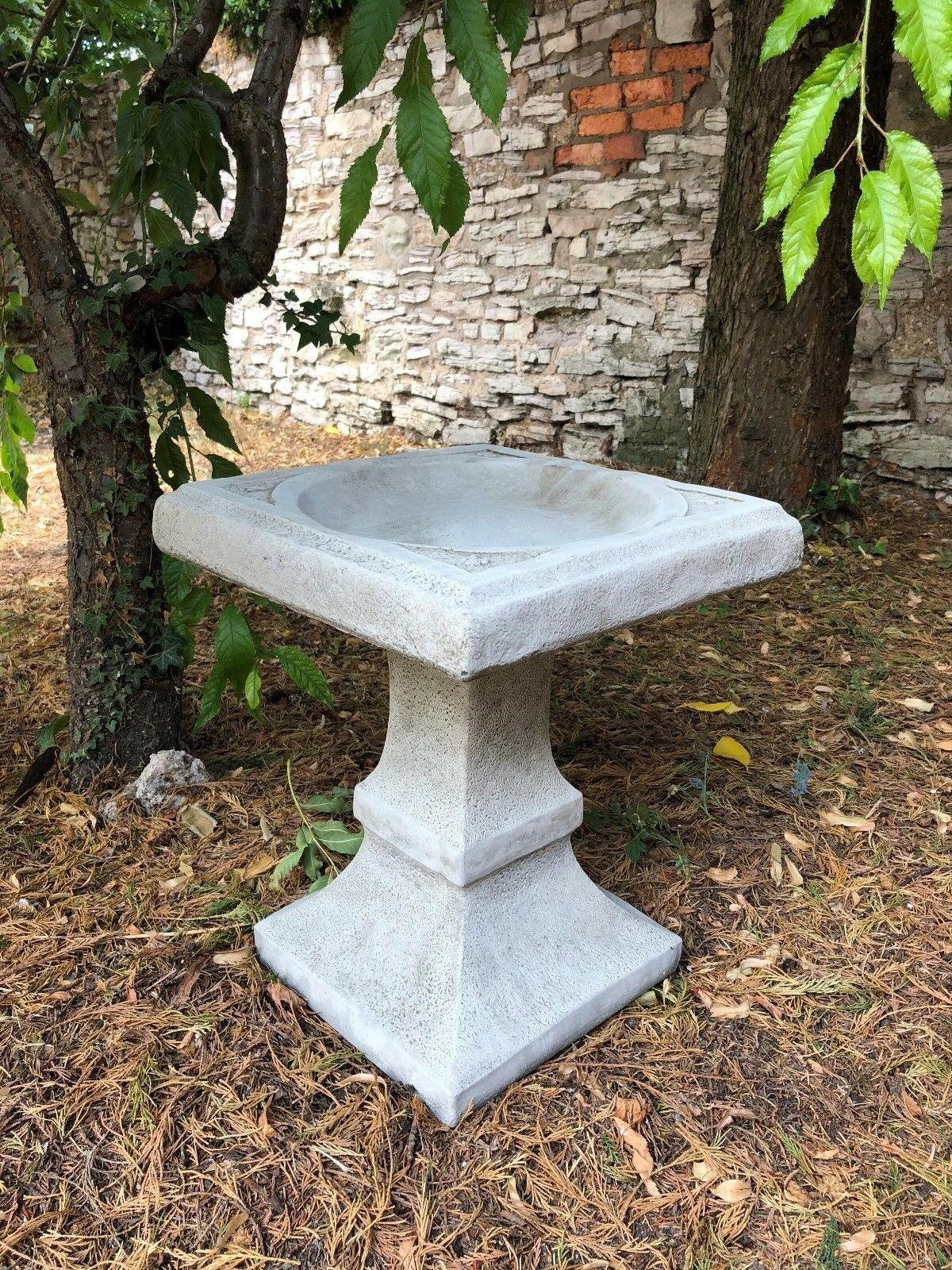 Stone Square Garden Bird Bath Sculpture