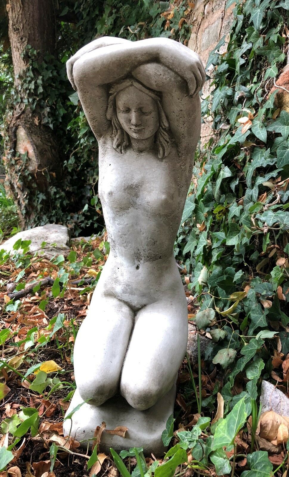 Stone Kneeling Nude Lady Statue
