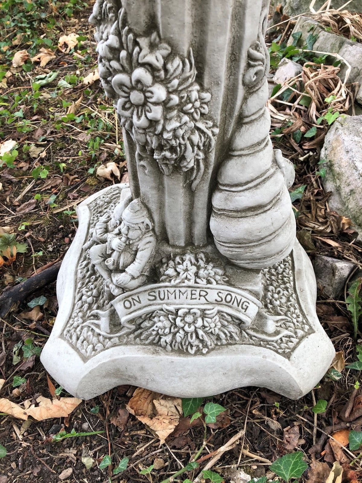 Stone Four Seasons (Summer) Statue