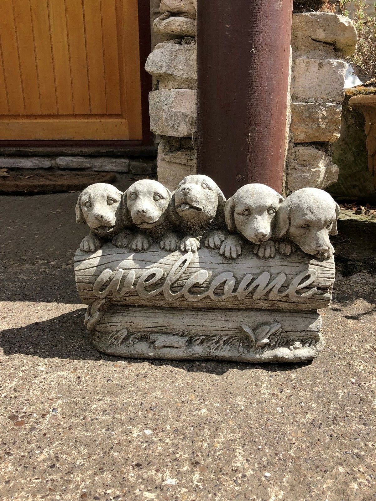 Stone 'Welcome' Puppies Sign Ornament