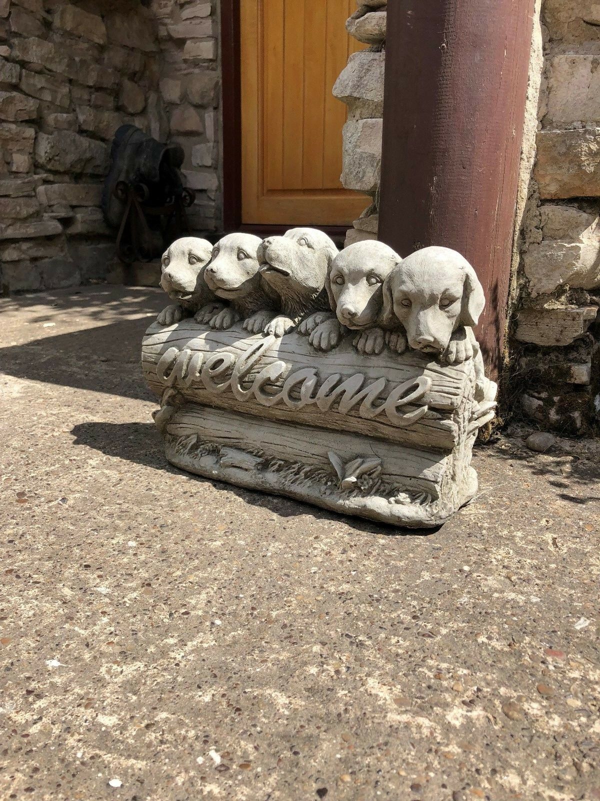 Stone 'Welcome' Puppies Sign Ornament