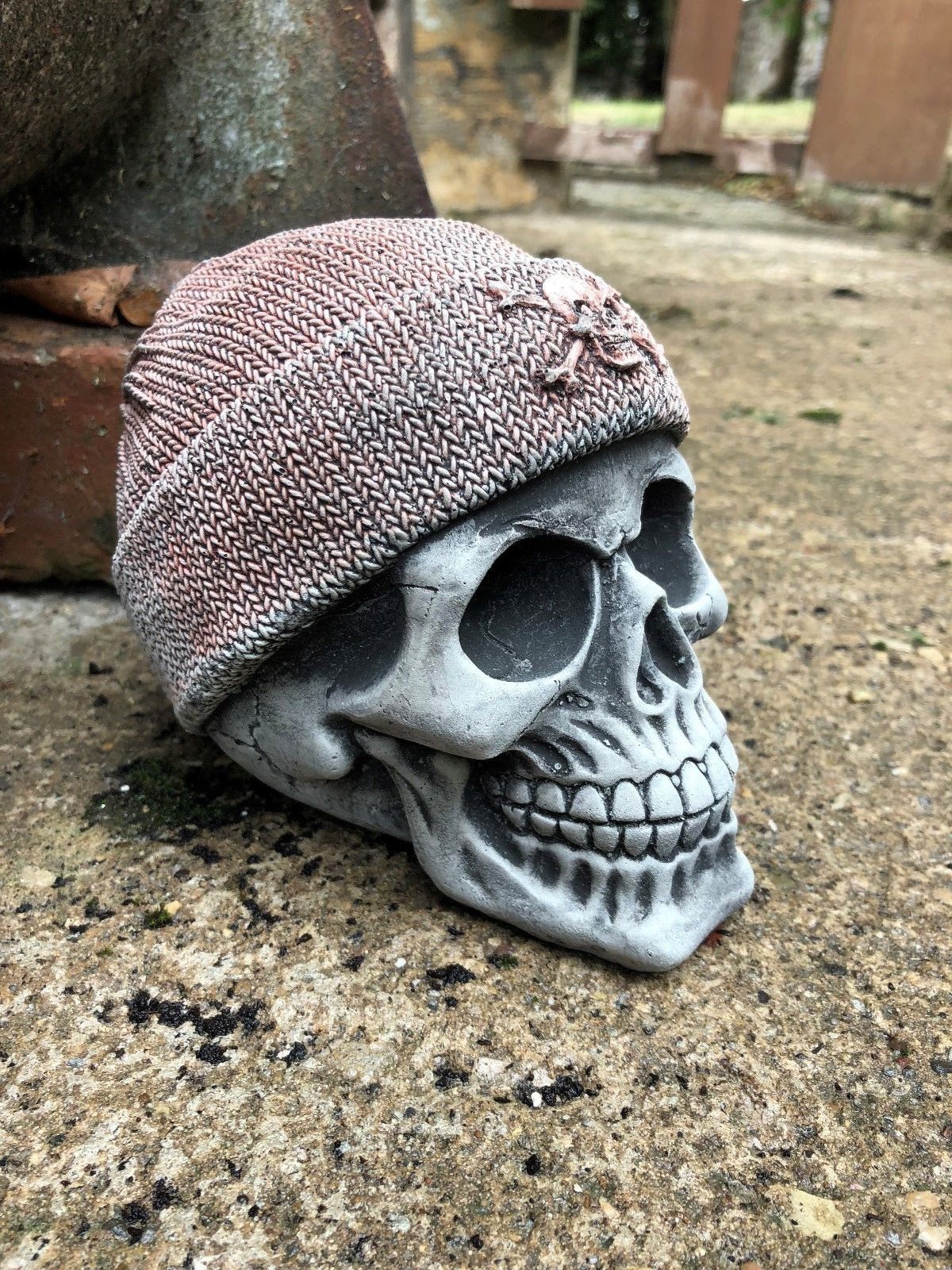 Stone Beanie Hat Skull Ornament