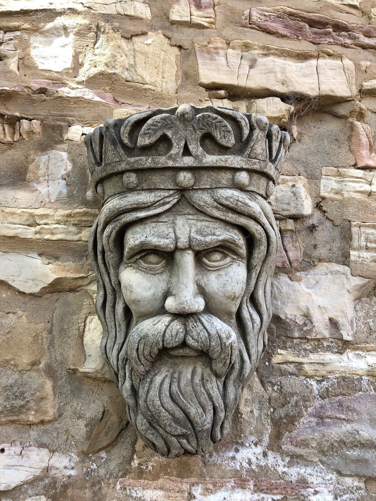 Stone Crown King Planter