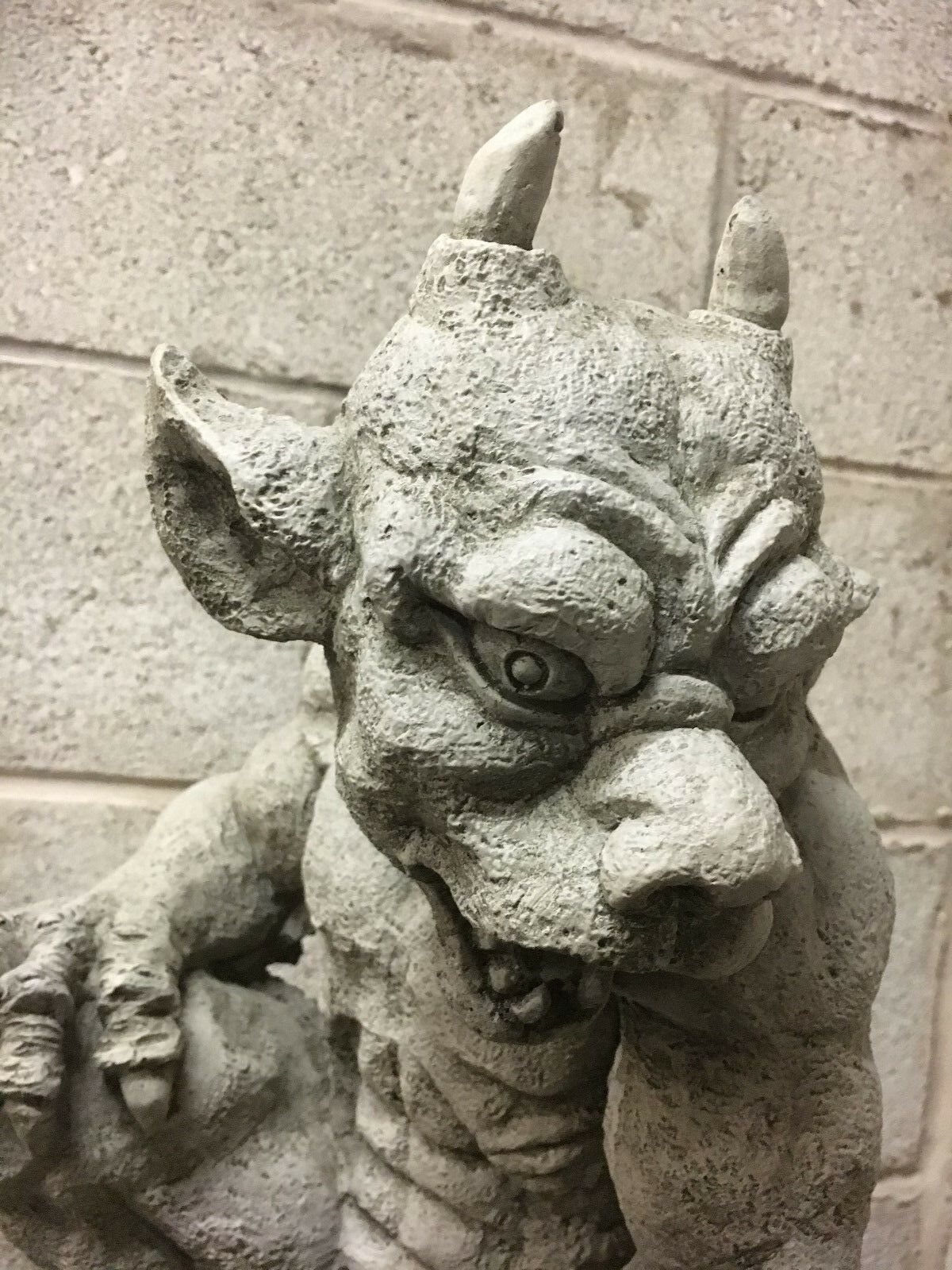 Stone Guardian Gargoyle Statue