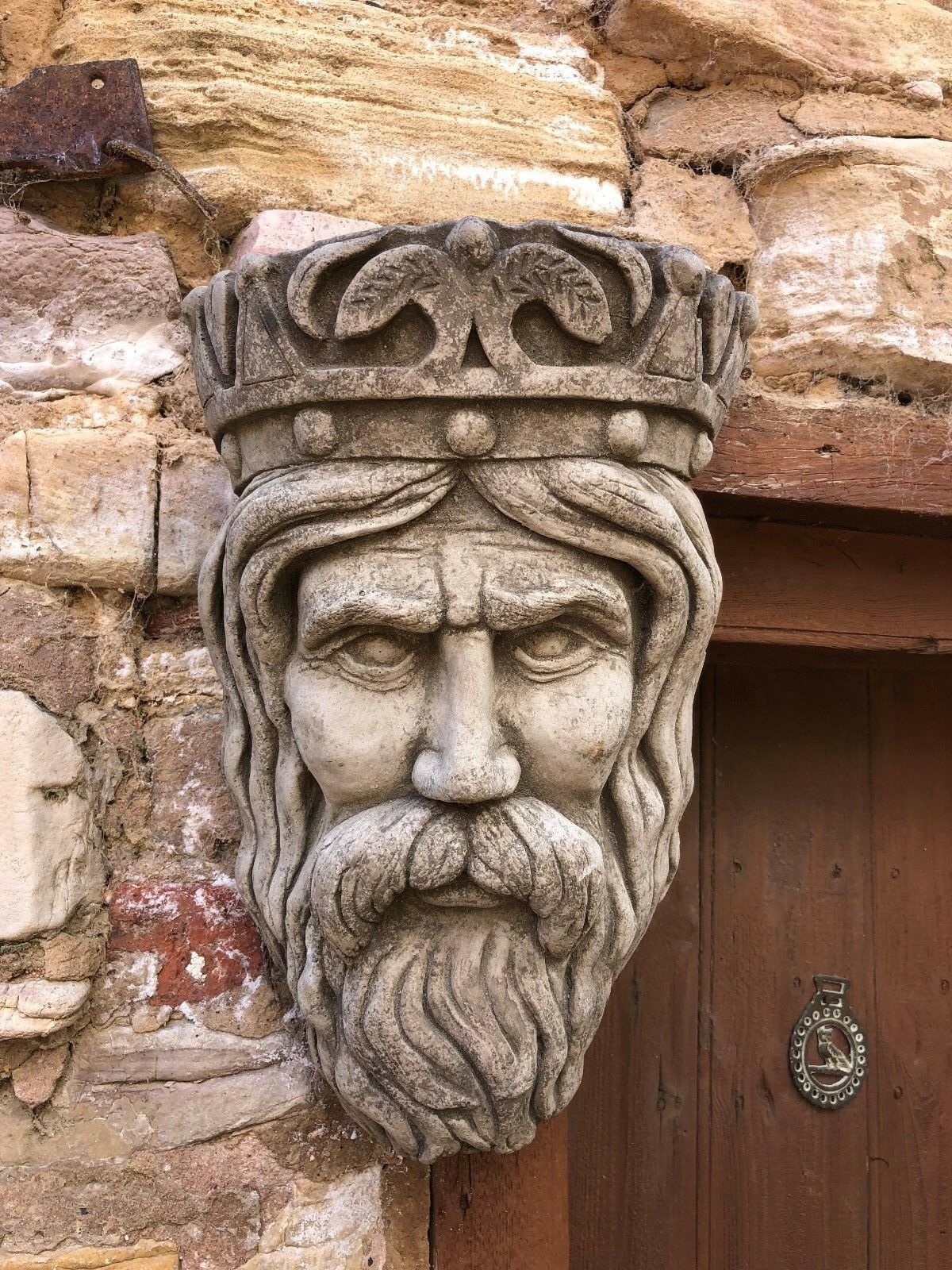 Stone Crown King Planter