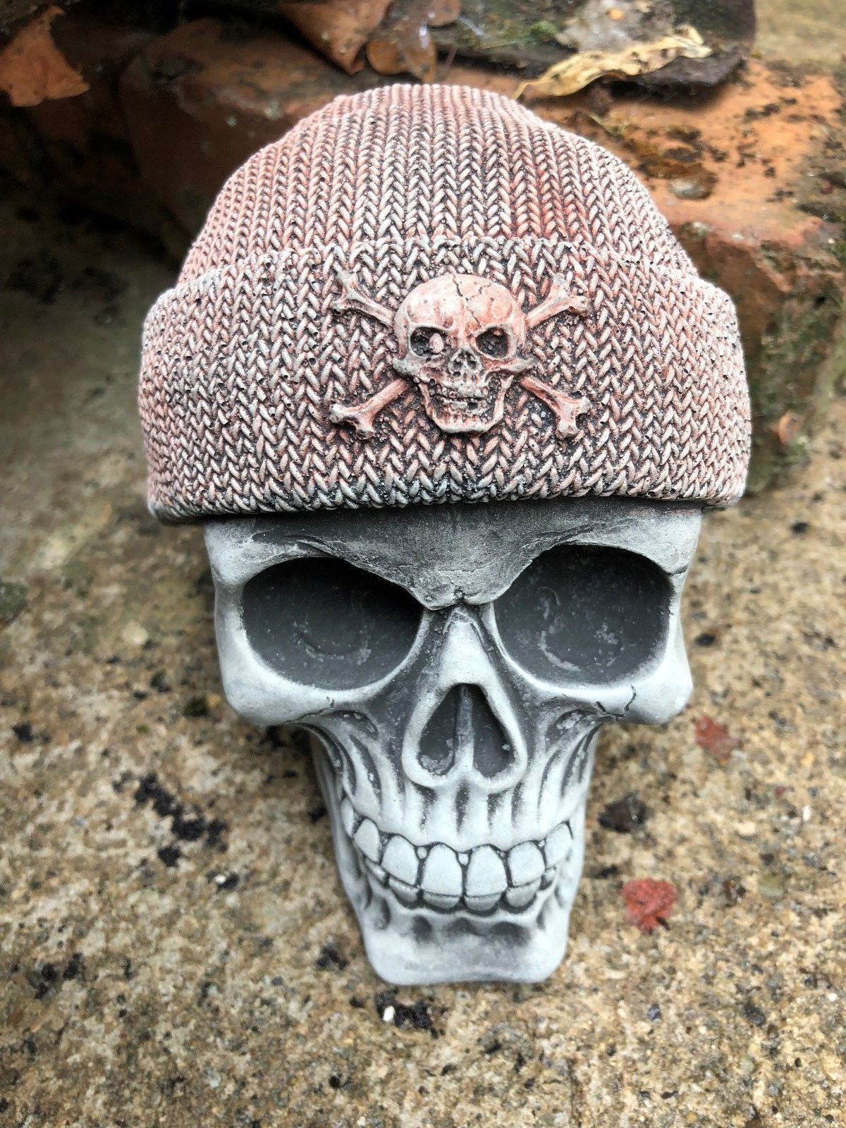 Stone Beanie Hat Skull Ornament