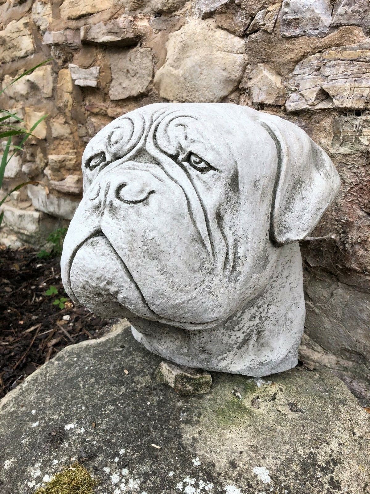 Stone Dogue De Bordeaux Finial