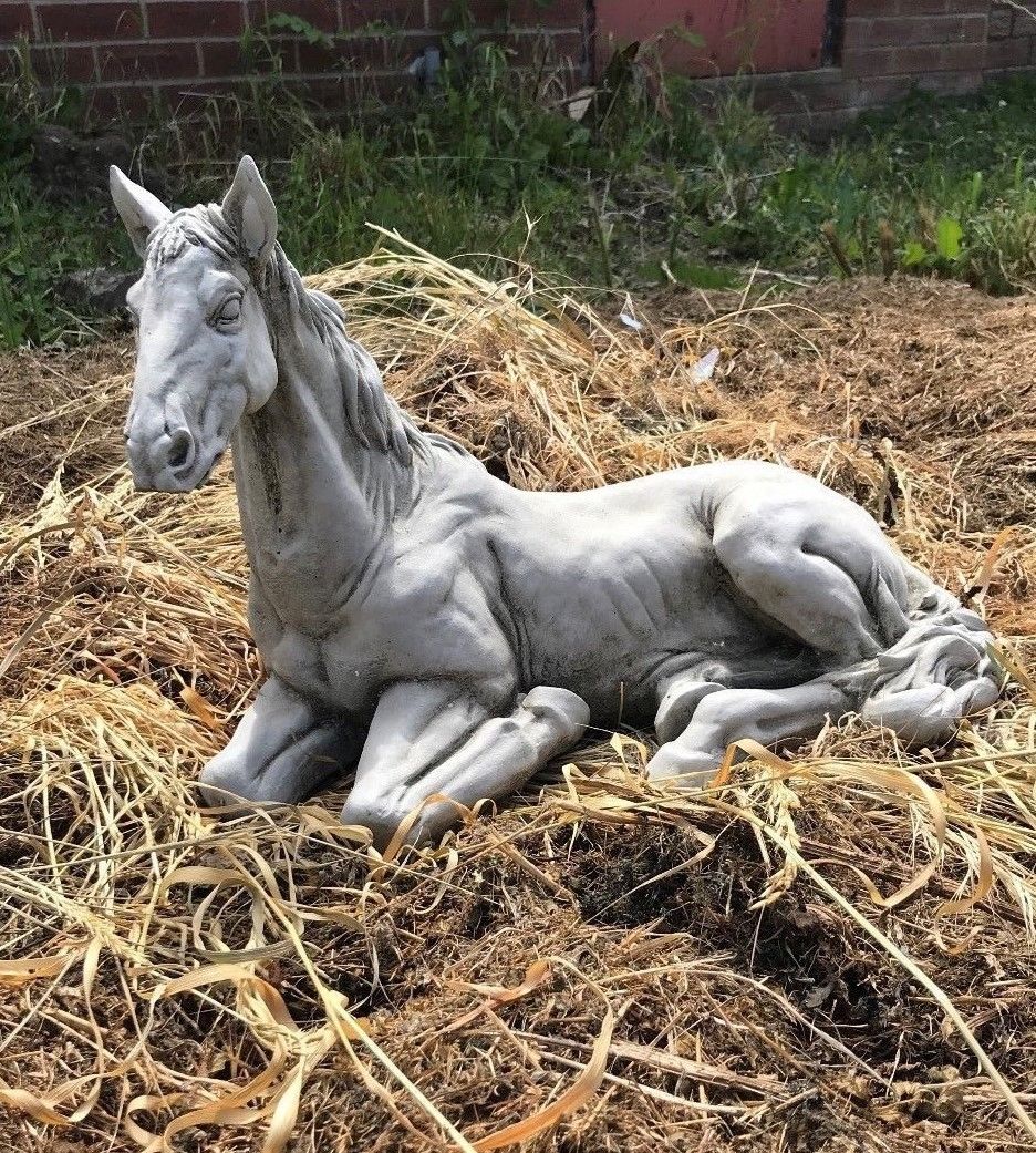 Stone Resting Horse Ornament