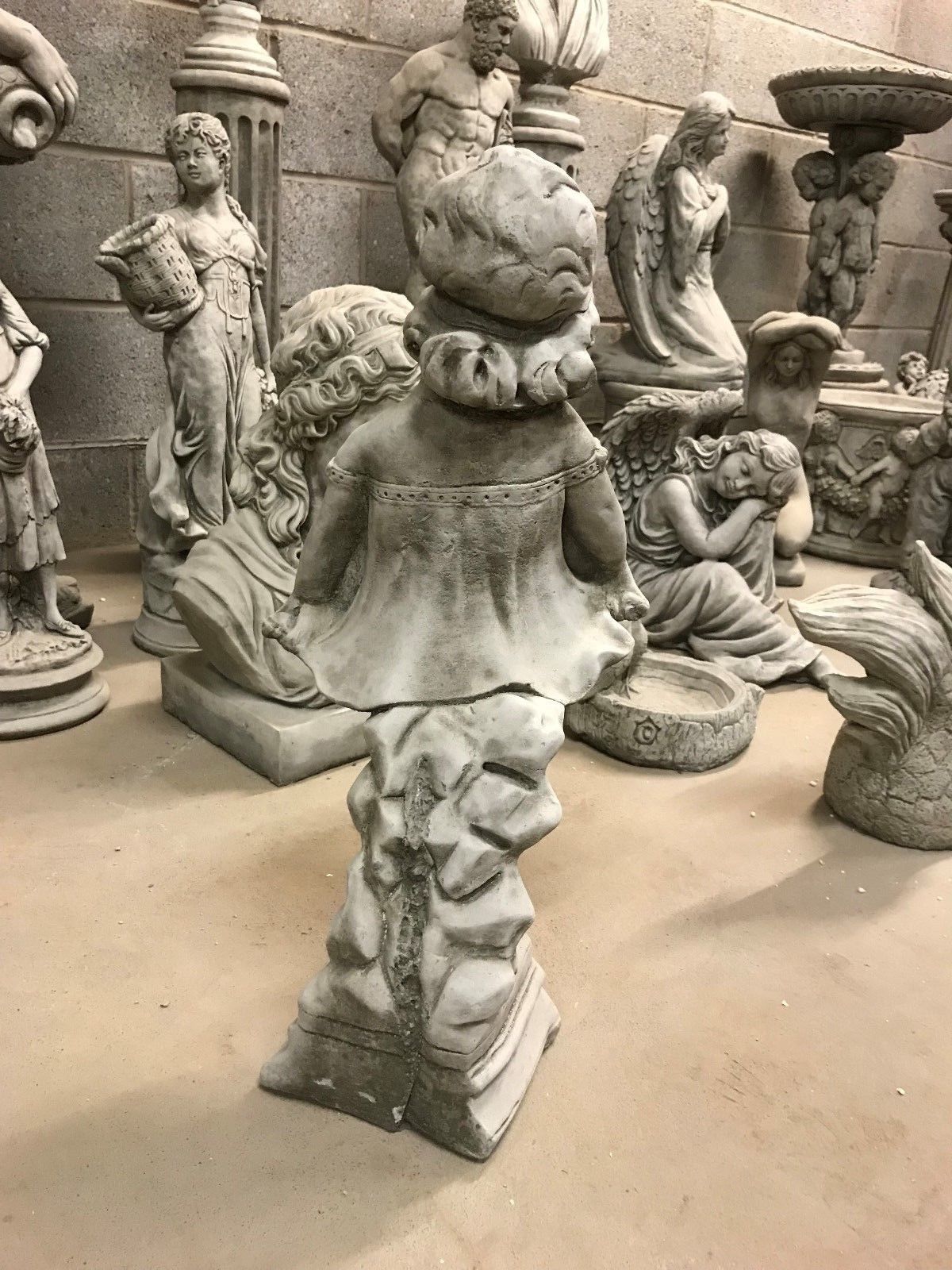 Stone Garden Girl Sculpture Ornament