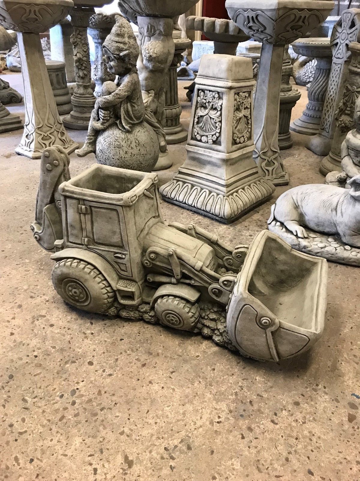 Stone JCB Shovel Digger Planter