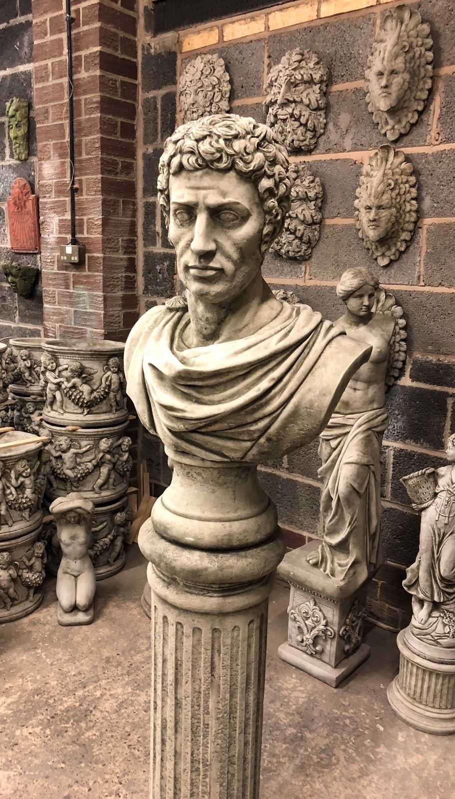 Marc Anthony Garden Bust Ornament