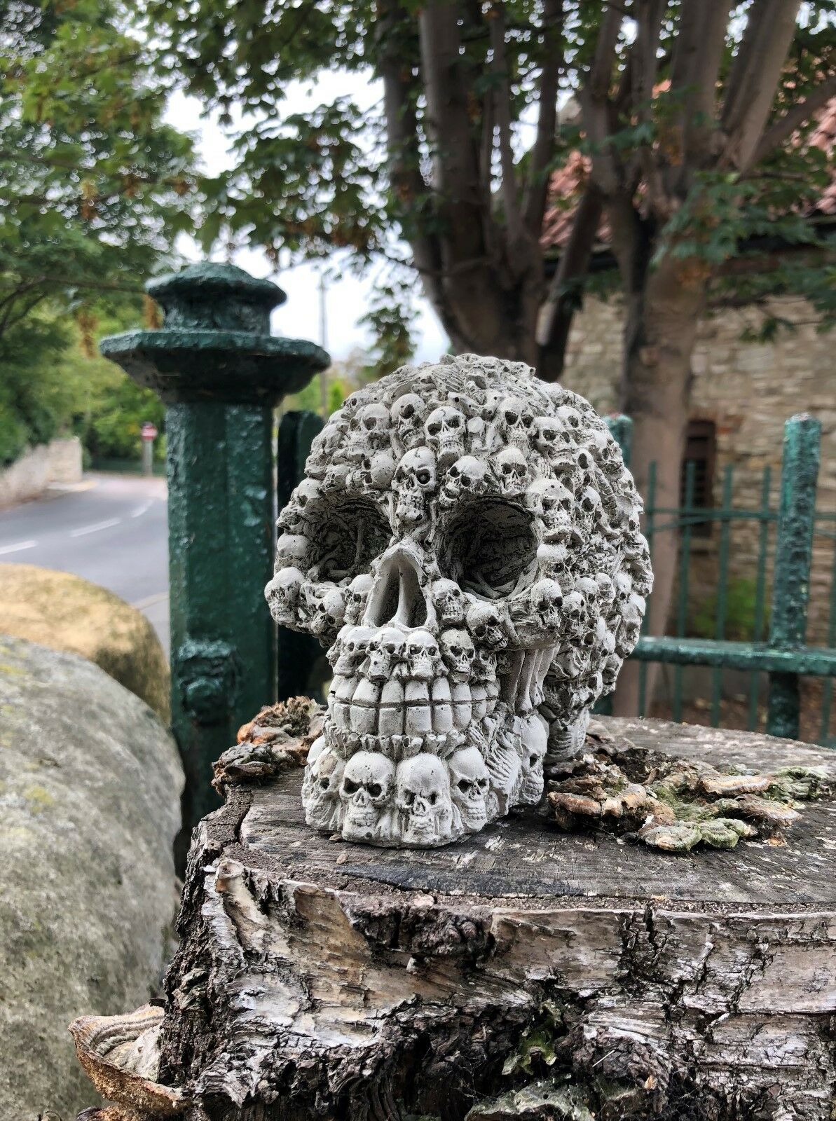 Stunning Stone Skulls on Skull Garden Ornament