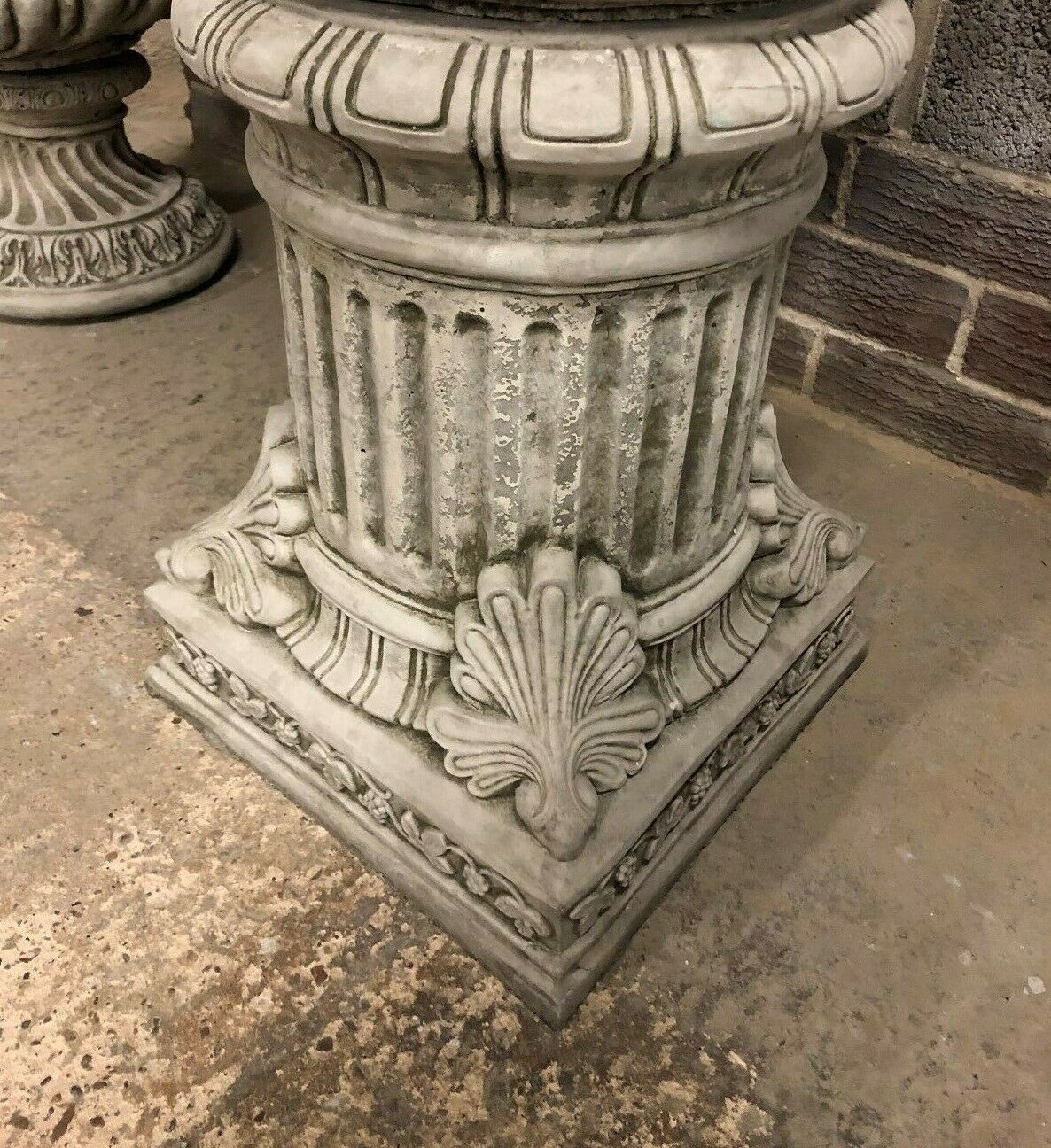 Stone Classical Style Pedestal Plinth