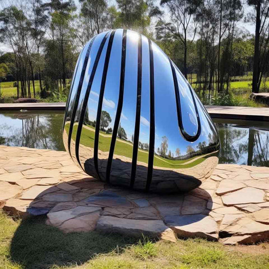 The Fusion of Metal and Stone in Modern Sculpture