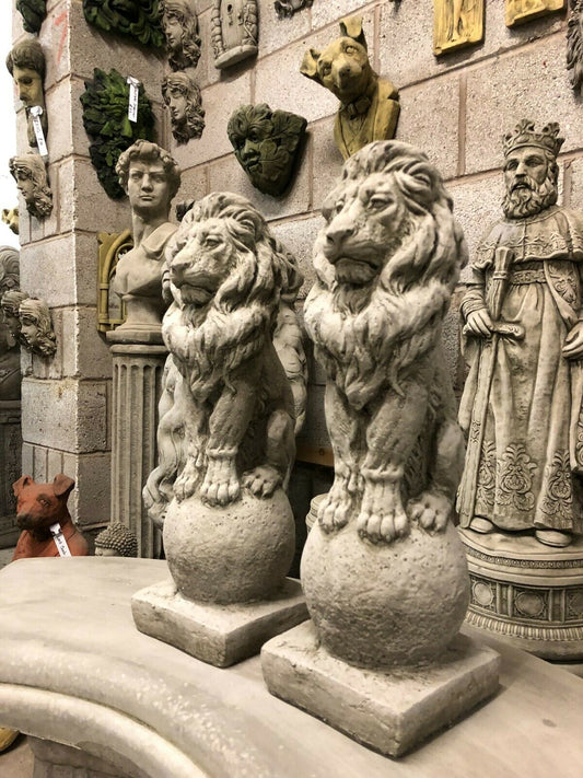 Pair of Stone Lion on Ball Finials