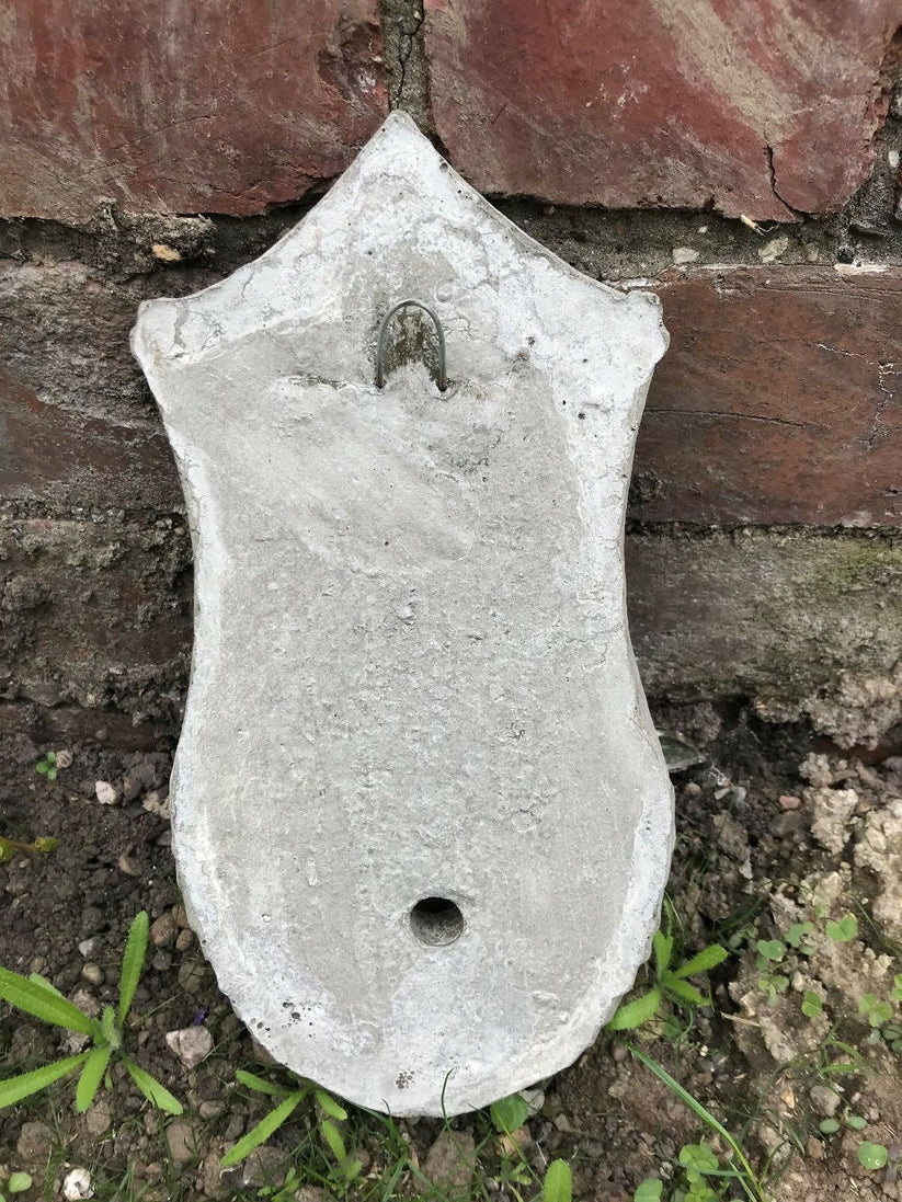 Stunning Stone Rabbit Garden Wall Planter – SaraStoneOrnaments