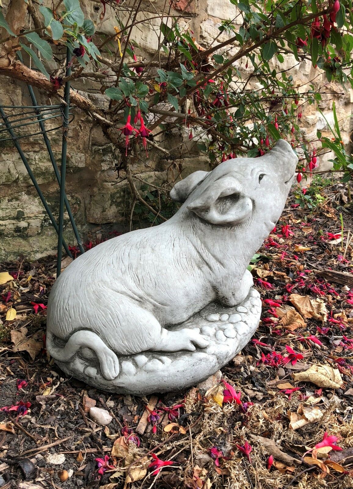 Stunning Stone Lazy Pig Sculpture Garden Ornament