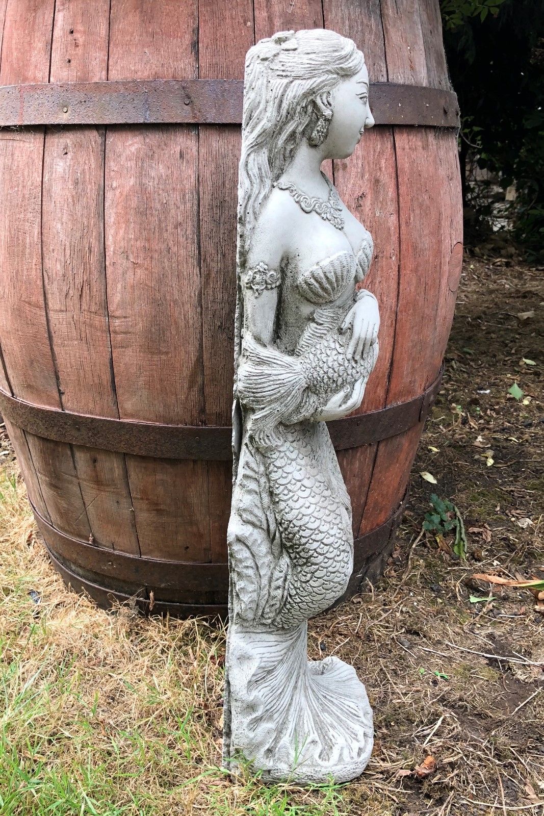 Stunning Stone Mermaid Garden Water Feature Ornament