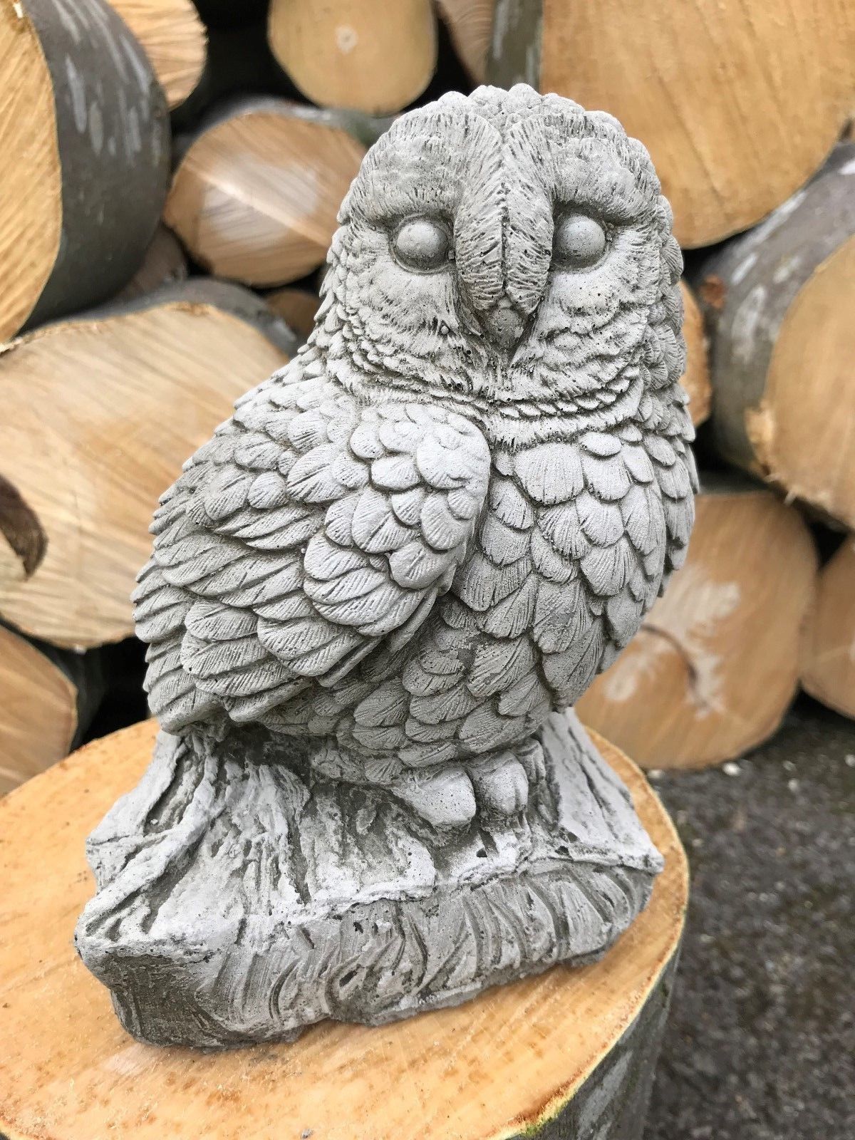 Stunning Stone Mother & Baby Owl Sculpture Garden Ornaments